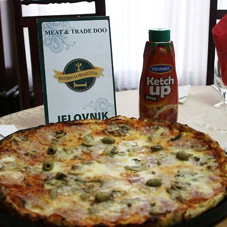 Restoran Sa Prenocistem Zitiste Exterior foto