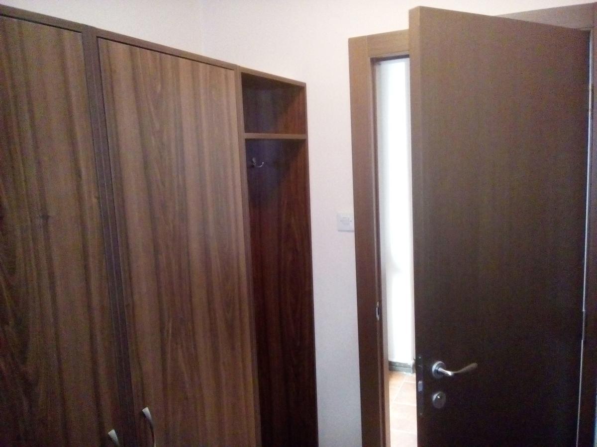 Restoran Sa Prenocistem Zitiste Exterior foto